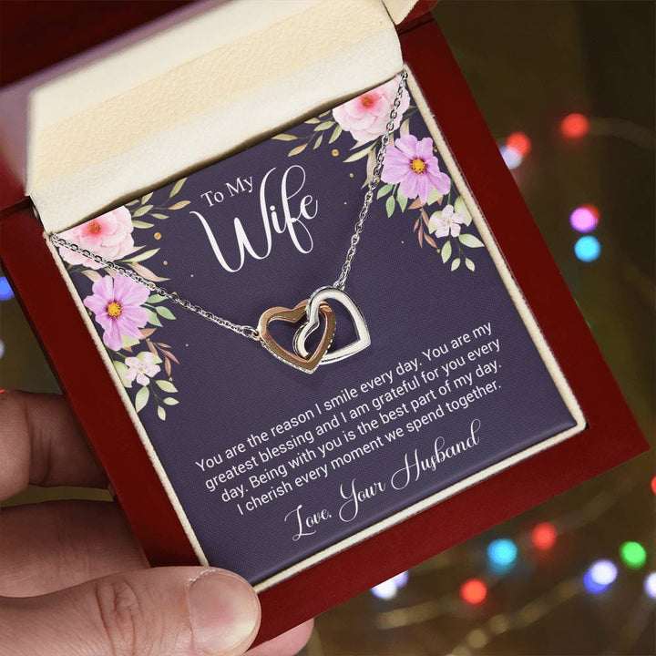 Wife Your The Reason I Smile Interlocking Hearts Necklace